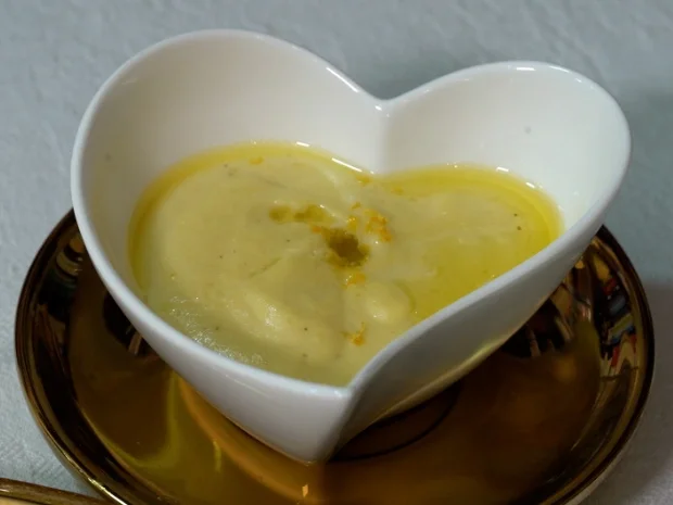 Überbackener Seeteufel mit Kohlrabi-Püree und Champagnersauce - Rezept - Bild Nr. 16050