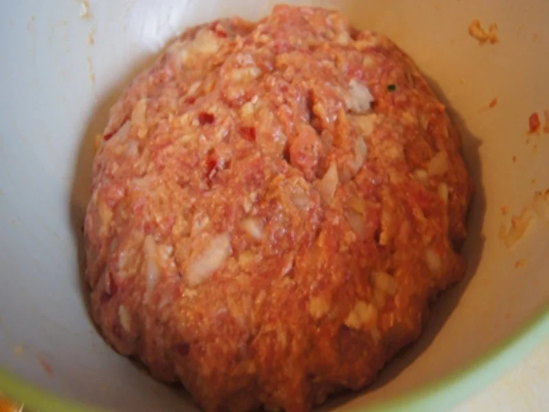 Rezept: Rindermettbällchen in Sahnesauce mit würzigen Blattspinat und Kümmel-Drillingen Bild Nr. 16062 Rindermettbällchen in Sahnesauce mit würzigen Blattspinat und Kümmel-Drillingen - Rezept - Bild Nr. 16062