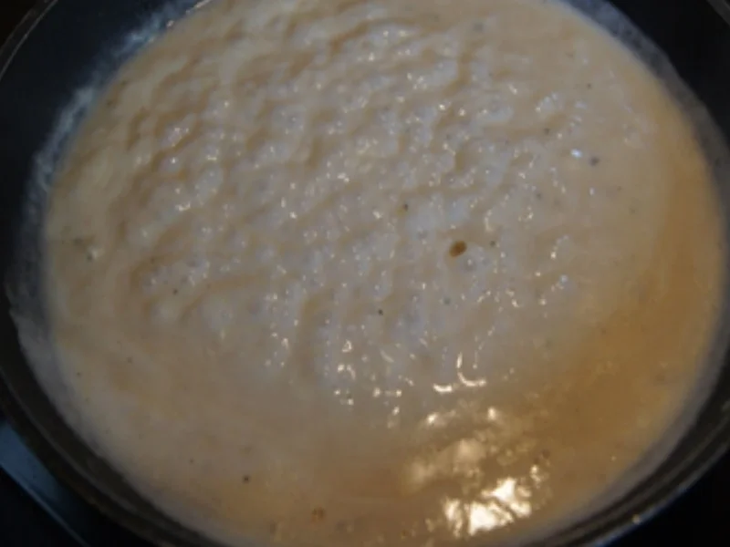 Rezept: Rindermettbällchen in Sahnesauce mit würzigen Blattspinat und Kümmel-Drillingen Bild Nr. 16066 Rindermettbällchen in Sahnesauce mit würzigen Blattspinat und Kümmel-Drillingen - Rezept - Bild Nr. 16066