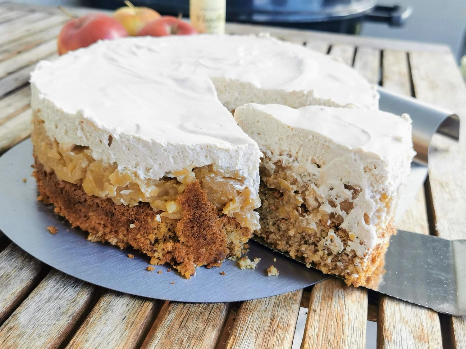 BiNe` S APFEL - MANDELTORTE - Rezept mit Bild - kochbar.de