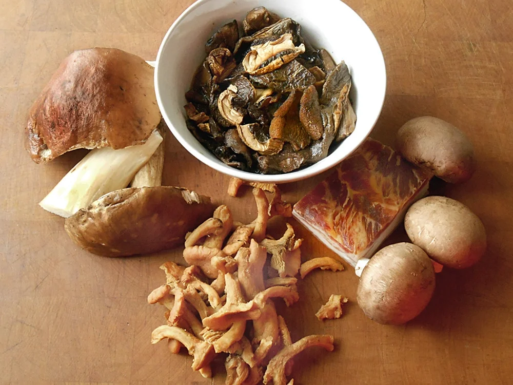 Rezept: »Gekochte Kließ unn Schwammebrie« Bild Nr. 16062 »Gekochte Kließ unn Schwammebrie« - Rezept - Bild Nr. 16062