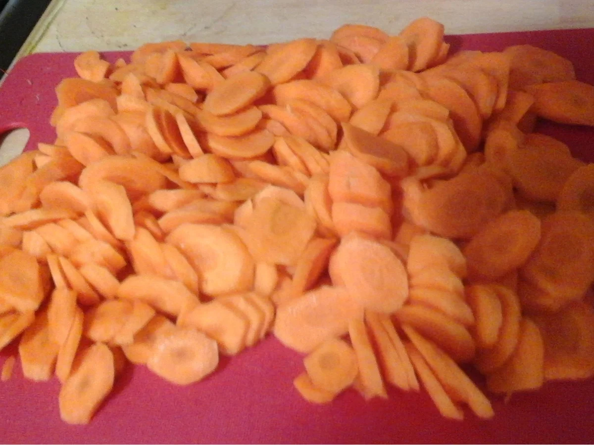 Hähnchenbrustfilet-Curry mit Gemüsemix, Honigkarotten und Drillingen - Rezept - Bild Nr. 16