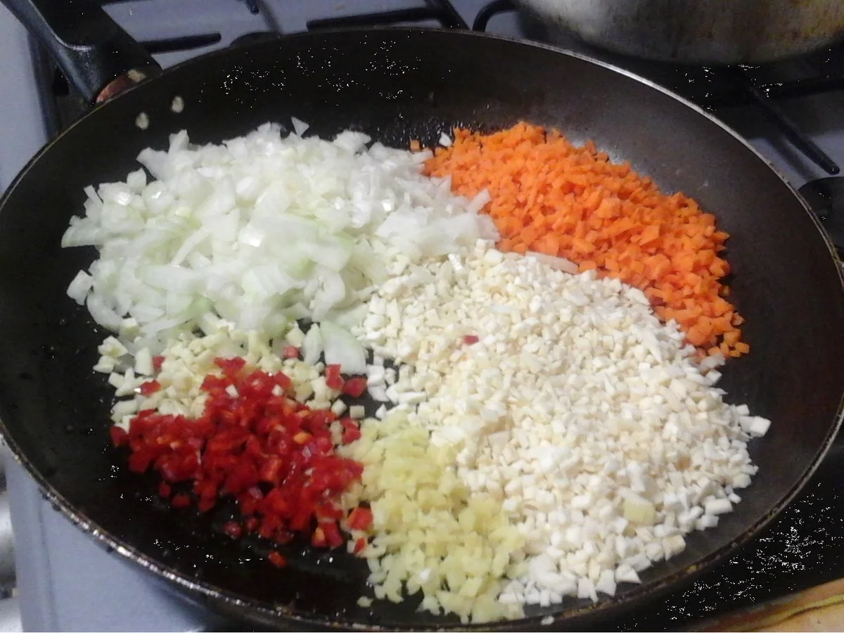 Spaghetti mit extra Sauce Bolognese - Rezept - Bild Nr. 13