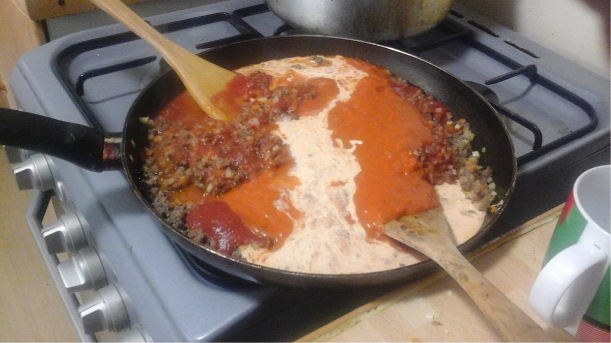 Spaghetti mit extra Sauce Bolognese - Rezept - Bild Nr. 18