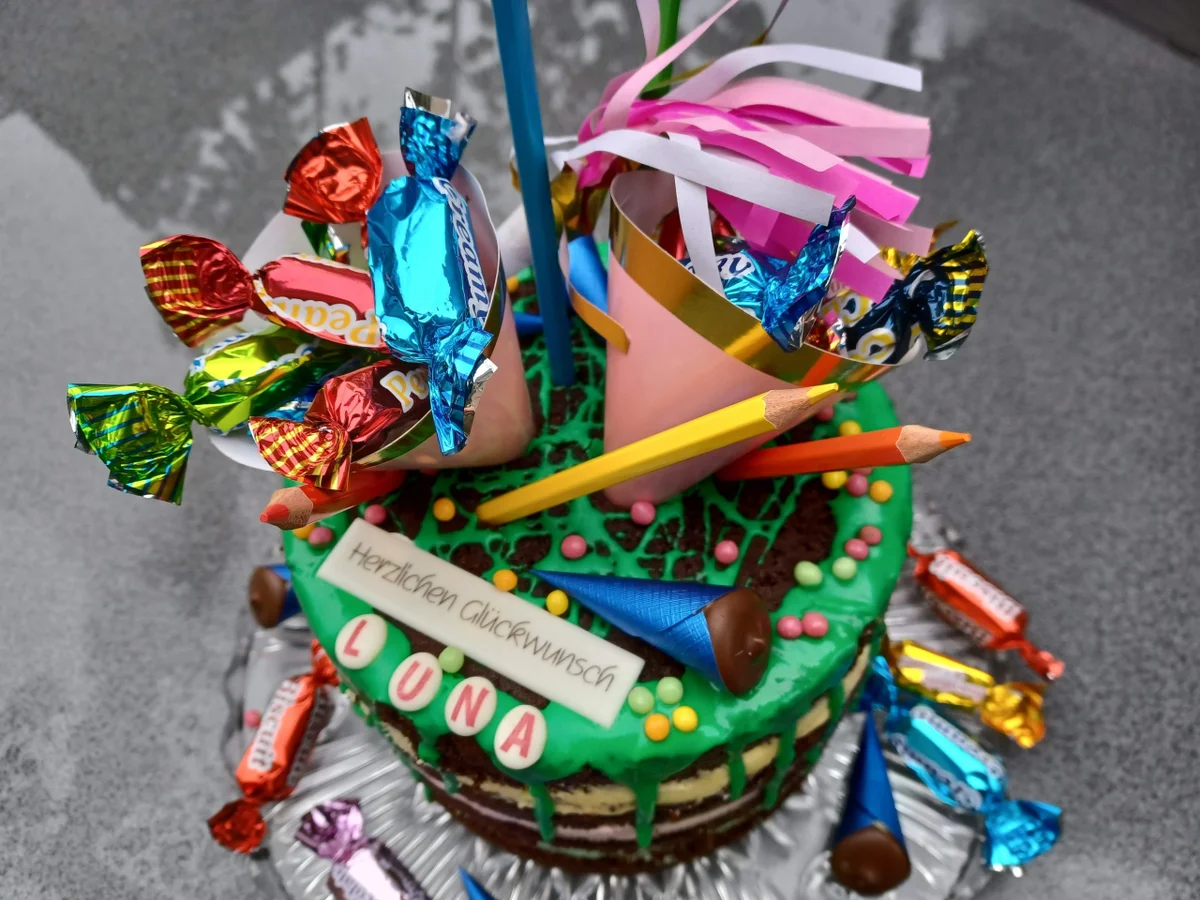 Torte zur Einschulung zur kochbar Challenge August 2022 - Rezept - Bild Nr. 16067