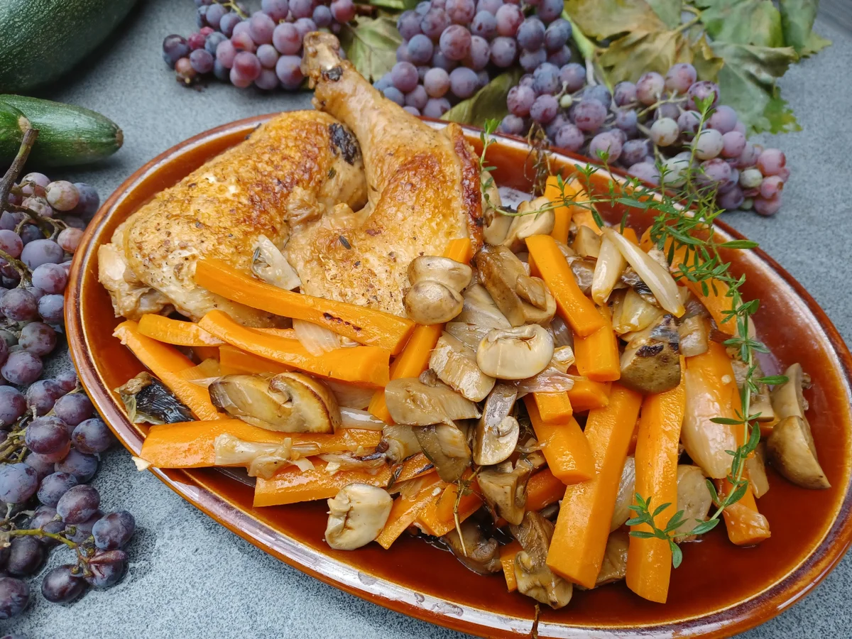 Rezept: Coq au vin kulinarische Weltreise 09/2022 Bild Nr. 16100 Coq au vin kulinarische Weltreise 09/2022 - Rezept - Bild Nr. 16100