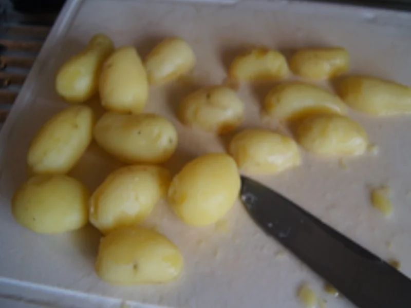 Rezept: Pellkartoffeln-Porree-Lachs-Auflauf Bild Nr. 16097 Pellkartoffeln-Porree-Lachs-Auflauf - Rezept - Bild Nr. 16097