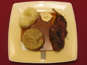 Hosnbrodn, griene Kließ un Sauerkraut - Rezept