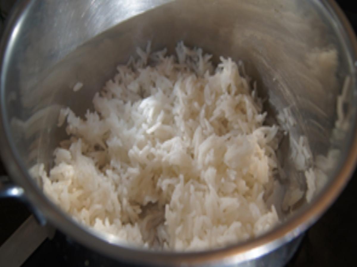 Asiatischer Bratreis mit Garnelenspieße - schnell &amp; einfach - von MausVoh