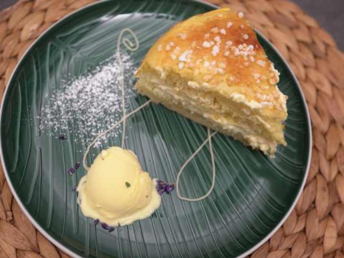 Tarte Tropézienne mit Lavendel Eis - von Das perfekte Dinner
