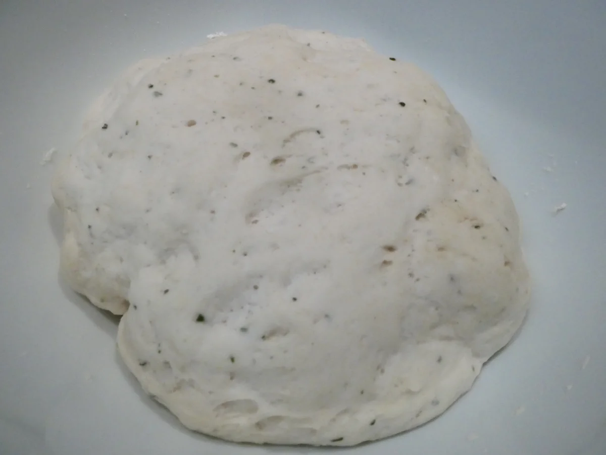 Kräuterfladen mit Kartoffeln -Schafskäse und Rosmarin - Rezept - Bild Nr. 16105