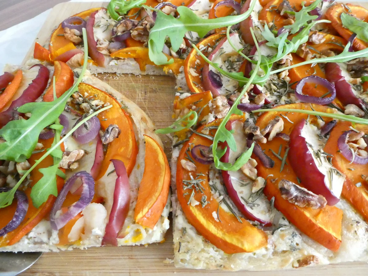 Rezept: Flammkuchen mit Kürbis und Apfel Bild Nr. 16131 Flammkuchen mit Kürbis und Apfel - Rezept - Bild Nr. 16131