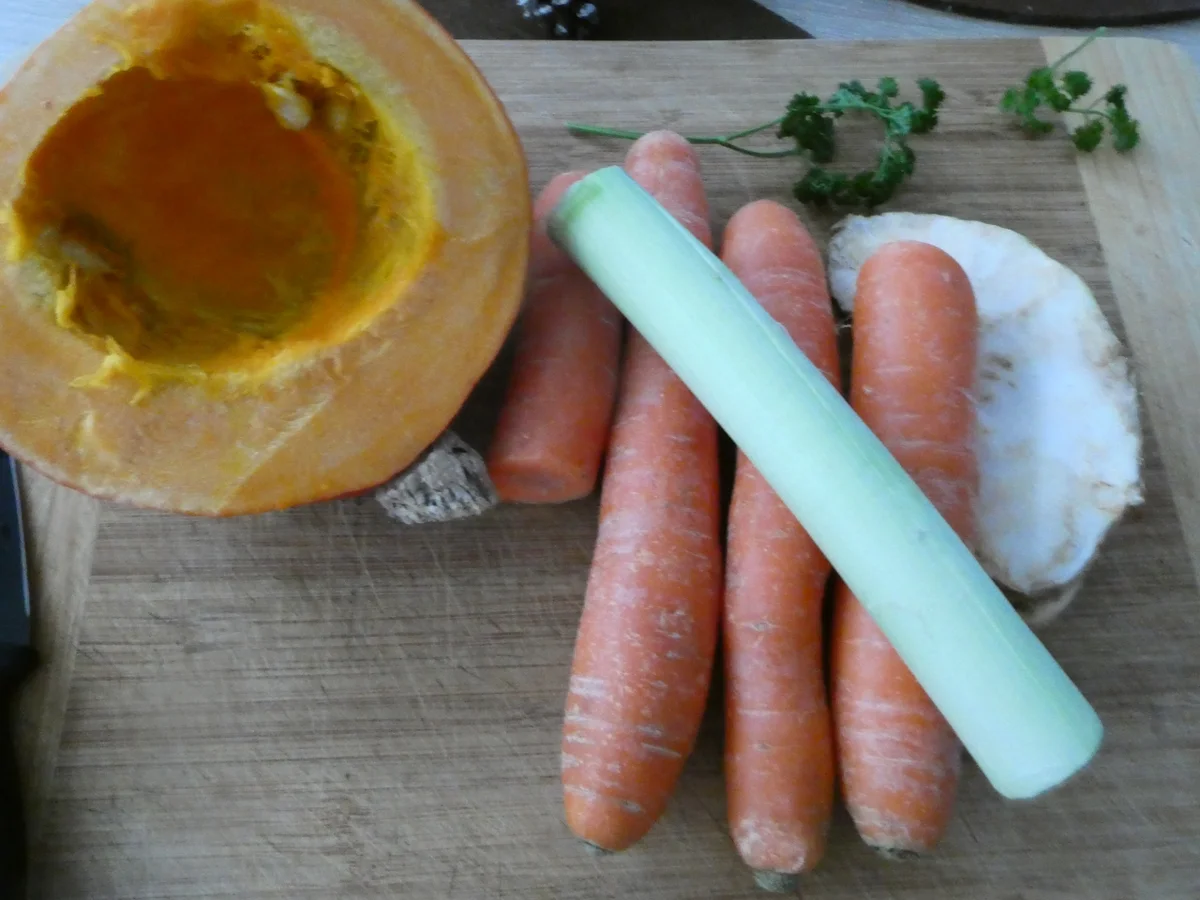 Rezept: Kürbissuppe Bild Nr. 16123 Kürbissuppe - Rezept - Bild Nr. 16123