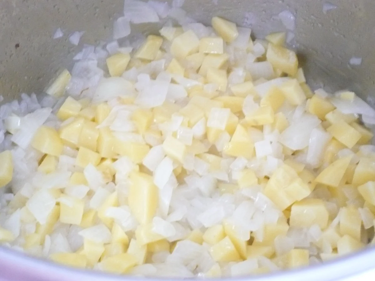 Bunte  Kürbissuppe - Rezept - Bild Nr. 16123