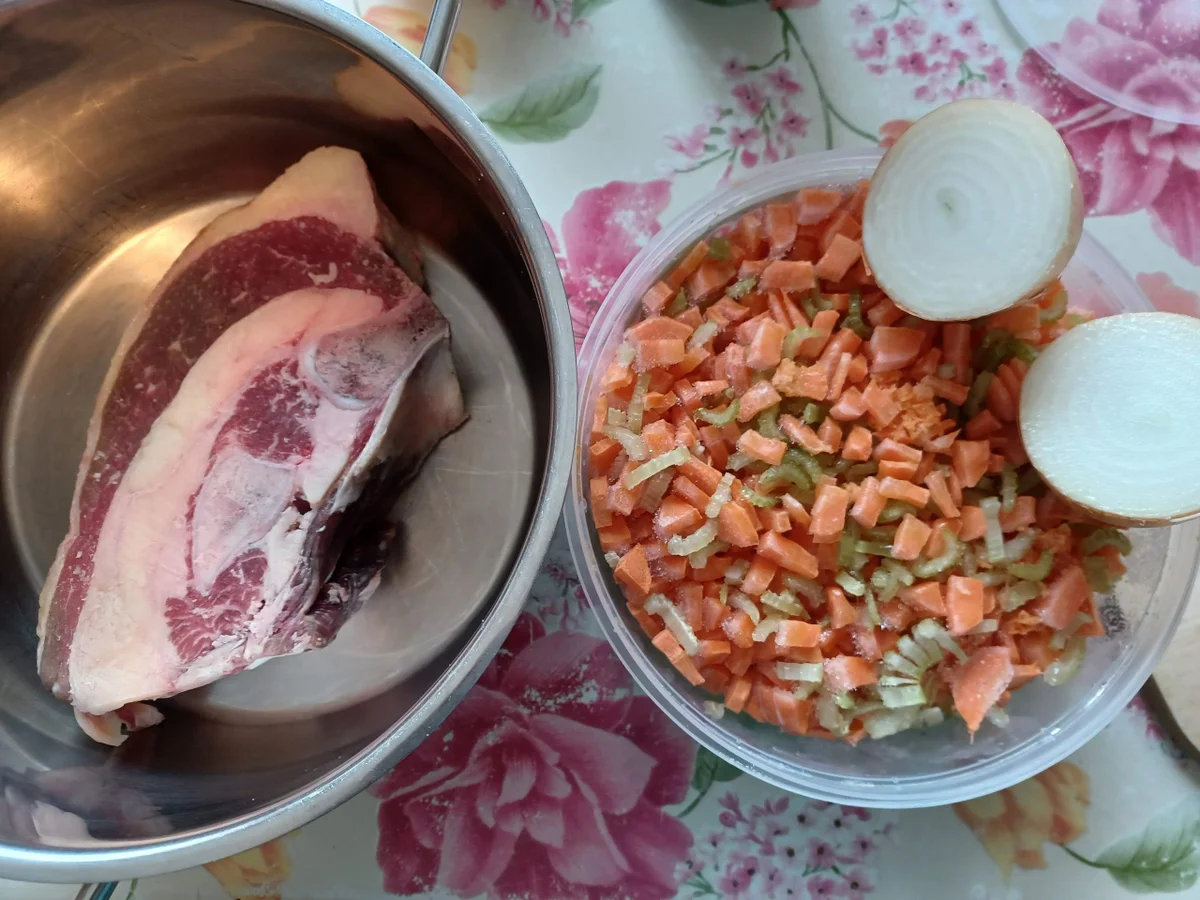 Rinderbrühe - Suppe zur kochbar Challenge September 2022 - Rezept - Bild Nr. 16123