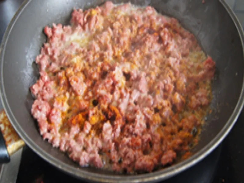 Rezept: Hackfleischpfanne mit Blumenkohl und Pellkartoffel-Drillingen Bild Nr. 6 Hackfleischpfanne mit Blumenkohl und Pellkartoffel-Drillingen - Rezept - Bild Nr. 6