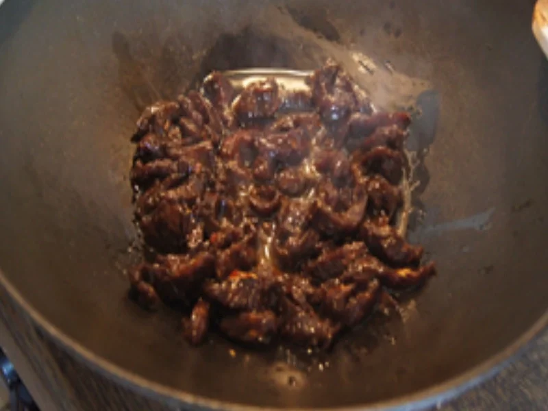 Rezept: Rindfleisch-Wok mit Gemüsemix und Curry-Basmatireis Bild Nr. 9 Rindfleisch-Wok mit Gemüsemix und Curry-Basmatireis - Rezept - Bild Nr. 9