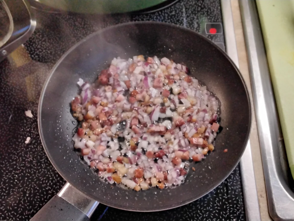 Rezept: Lachsrose, +Lachstatar mit Kartoffelpuffer Bild Nr. 16170 Lachsrose, +Lachstatar mit Kartoffelpuffer - Rezept - Bild Nr. 16170