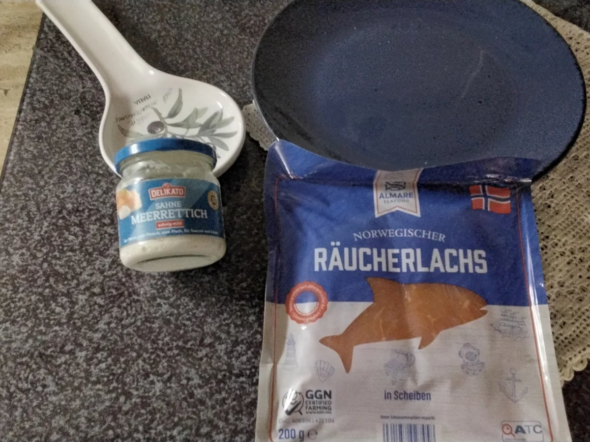 Rezept: Lachsrose, +Lachstatar mit Kartoffelpuffer Bild Nr. 16174 Lachsrose, +Lachstatar mit Kartoffelpuffer - Rezept - Bild Nr. 16174