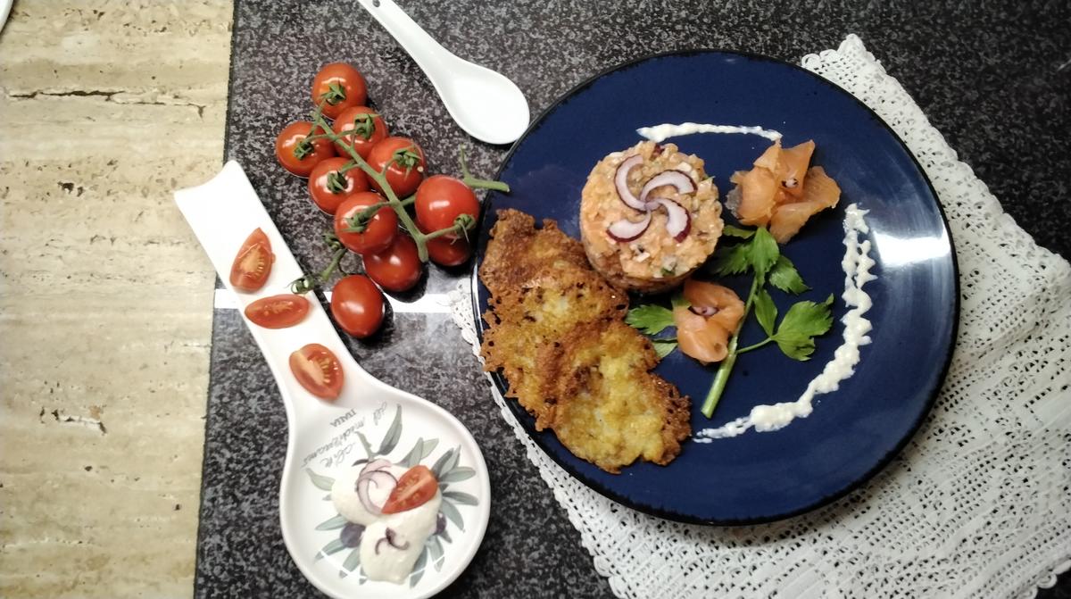 Lachsrose, +Lachstatar mit Kartoffelpuffer - Rezept - Bild Nr. 16177