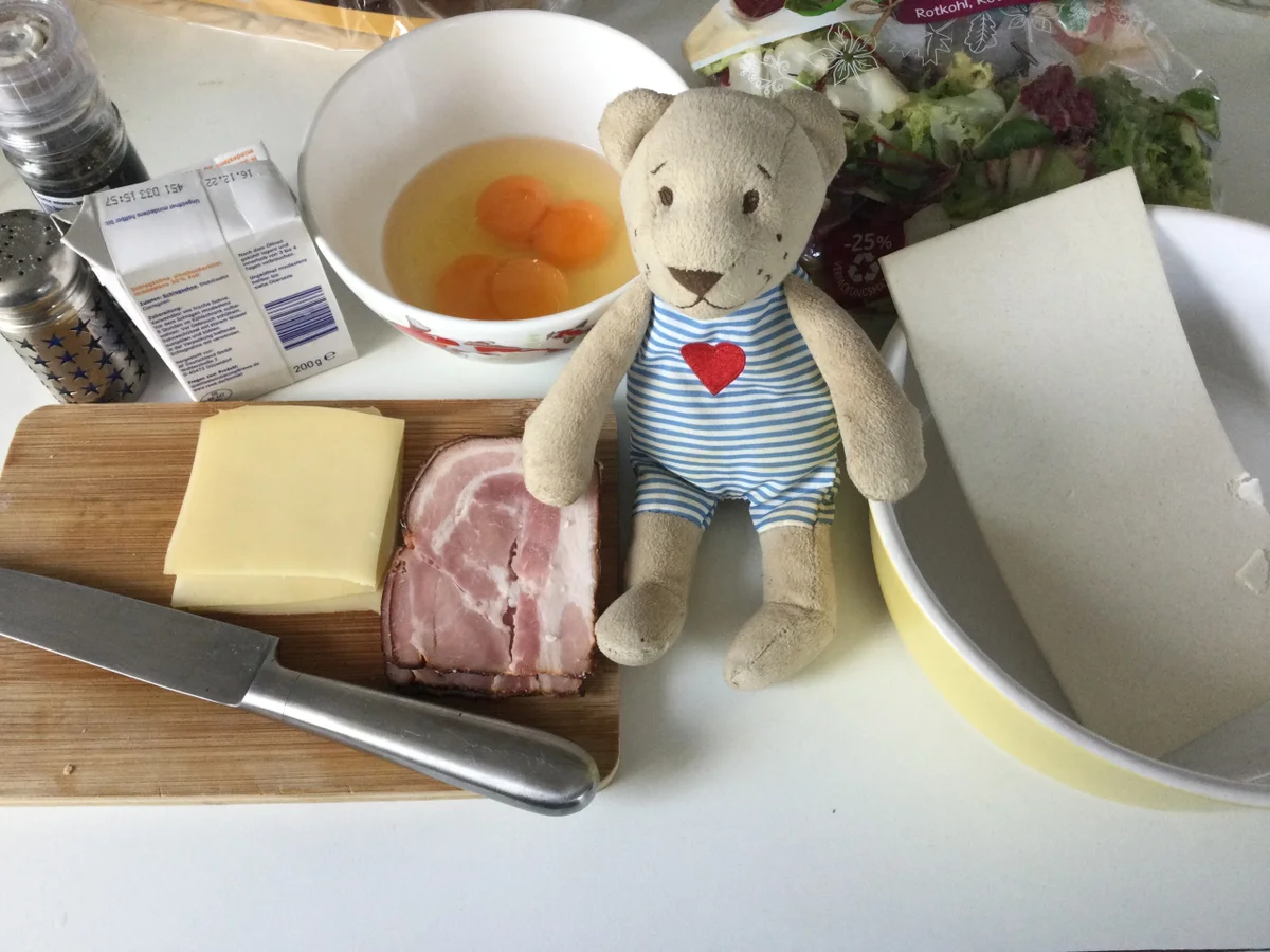 Schnelles Reste Quiche an Salat - Rezept - Bild Nr. 16173