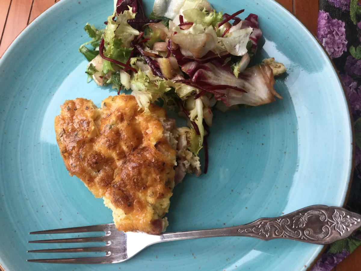 Schnelles Reste Quiche an Salat - Rezept - Bild Nr. 16177