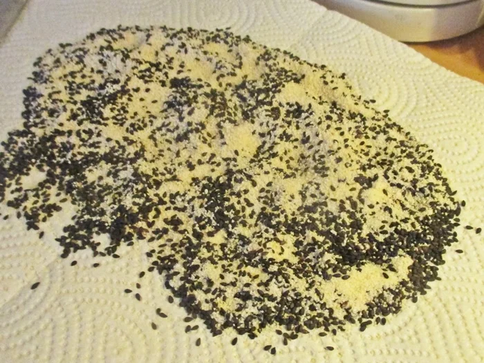 Knuspriges Fischfilet mit Curry-Kartoffelecken und Salat - Rezept - Bild Nr. 5