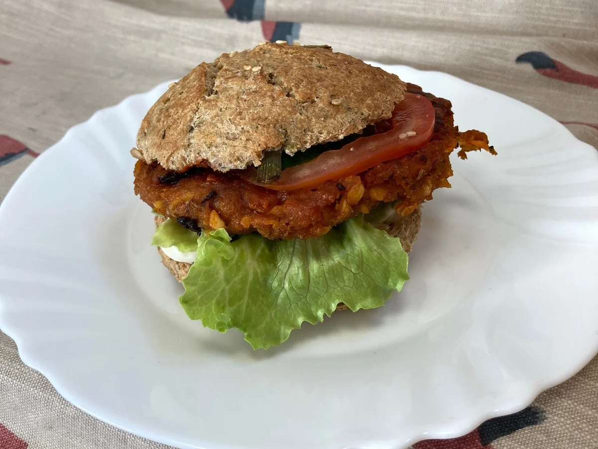 Rezept: Inabs Linsenburgerchen Bild Nr. 16173 Inabs Linsenburgerchen - Rezept - Bild Nr. 16173