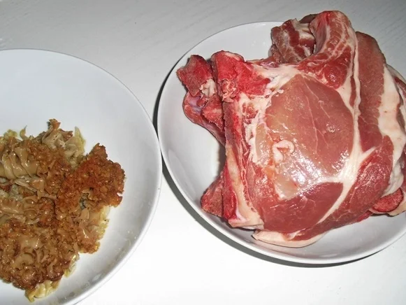 Rezept: Kotelett mit Soße aus *Krauser Glucke* Bild Nr. 16174 Kotelett mit Soße aus *Krauser Glucke* - Rezept - Bild Nr. 16174