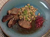 Rinderfilet mit Bohnen und Wein-Kaffeesauce - Rezept - Bild Nr. 2