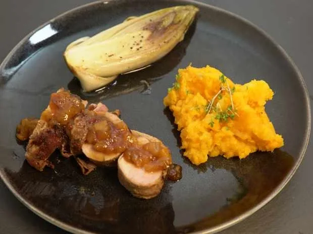 Rezept: Schweinefilet mit Süßkartoffeln und Chicorée Bild Nr. 16172 Schweinefilet mit Süßkartoffeln und Chicorée - Rezept - Bild Nr. 16172