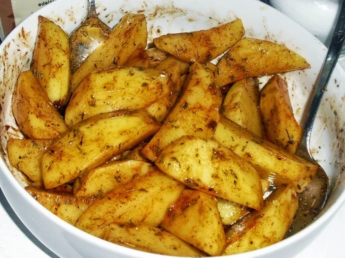 Rezept: Zanderfilet mit Kartoffel-Sesamkruste und Kartoffelecken Bild Nr. 16177 Zanderfilet mit Kartoffel-Sesamkruste und Kartoffelecken - Rezept - Bild Nr. 16177