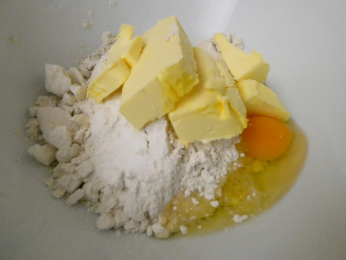 Mini-Tartelettes mit Ziegenkäse und Tomaten - Rezept - Bild Nr. 16179