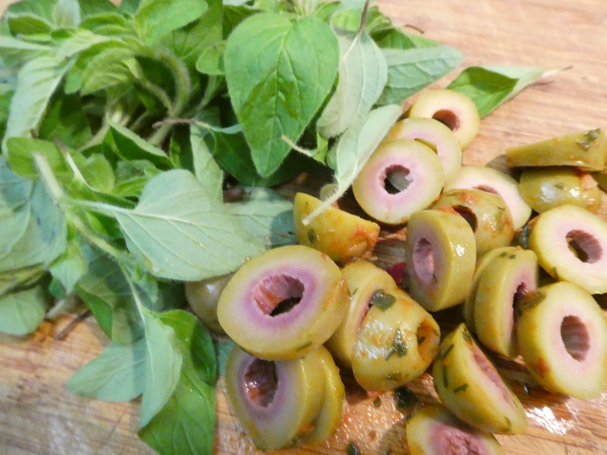 Bandnudeln mit Tomaten Paprika Sauce - einfach - von Sheeva1960