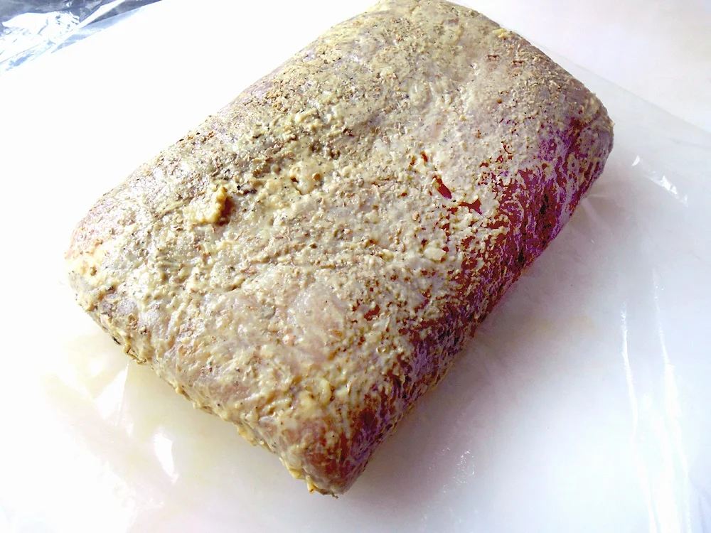 Rezept: Schweinerücken mit Neuzeller »Schwarzen Abt«, Senf, Knoblauch und Majoran Bild Nr. 16190 Schweinerücken mit Neuzeller »Schwarzen Abt«, Senf, Knoblauch und Majoran - Rezept - Bild Nr. 16190