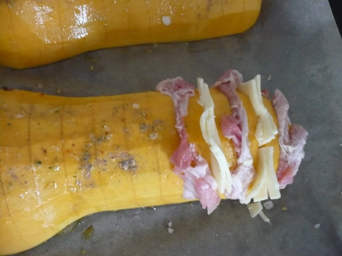 Rezept: Butternut - Kürbis gespickt Bild Nr. 16192 Butternut - Kürbis gespickt - Rezept - Bild Nr. 16192