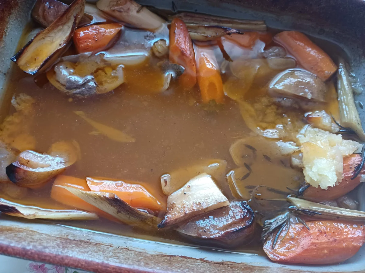 Rezept: Kleiner Entenbraten mit weihnachtlichen Gewürzen Bild Nr. 16198 Kleiner Entenbraten mit weihnachtlichen Gewürzen - Rezept - Bild Nr. 16198