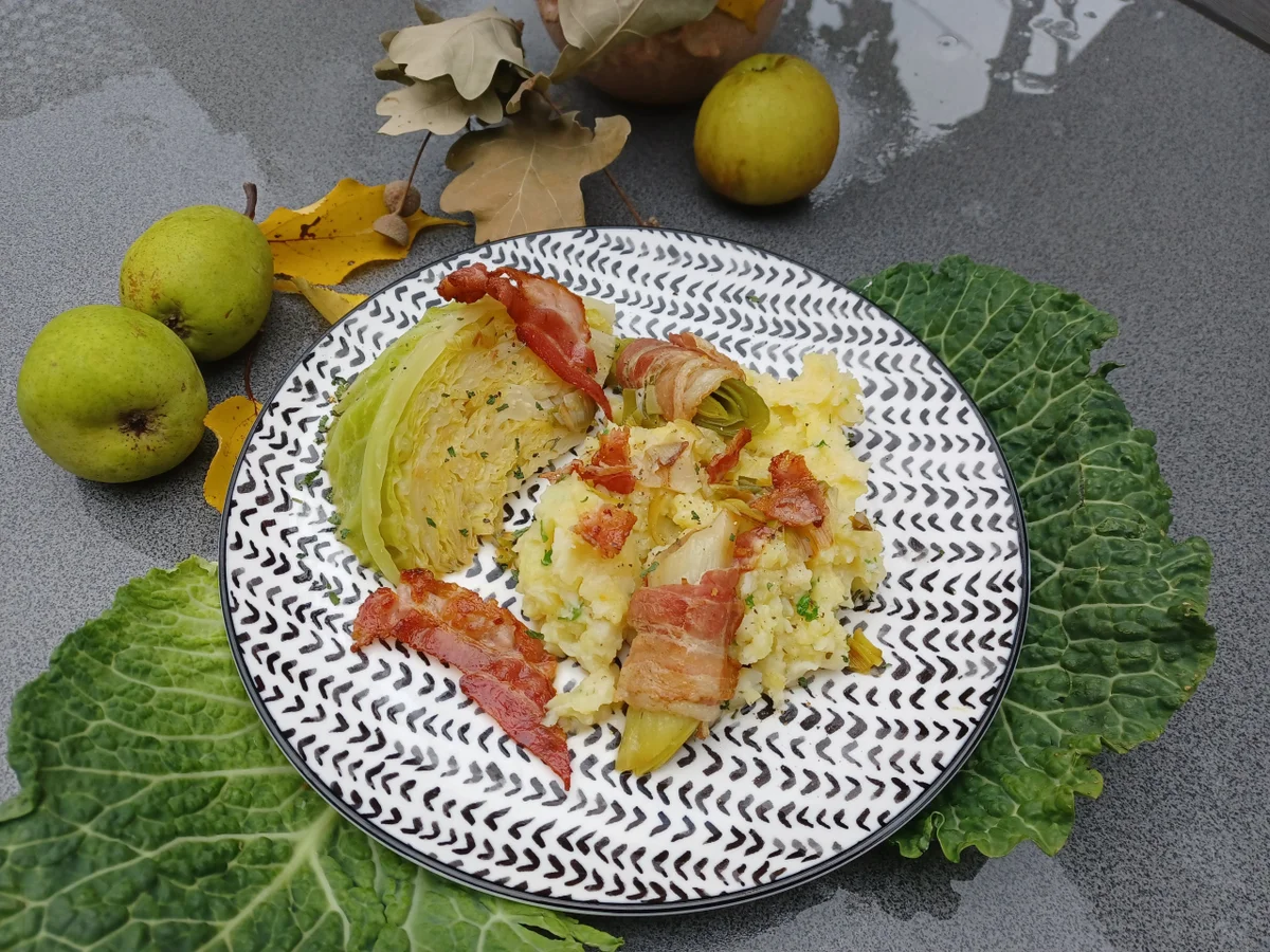 Rezept: Geschmortes Gemüse mit Kartoffelstampf - zur kochbar Challenge Oktober 2022 Bild Nr. 2 Geschmortes Gemüse mit Kartoffelstampf - zur kochbar Challenge Oktober 2022 - Rezept - Bild Nr. 2