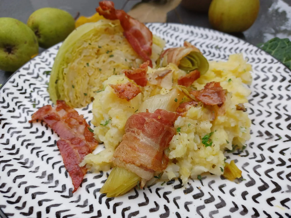 Rezept: Geschmortes Gemüse mit Kartoffelstampf - zur kochbar Challenge Oktober 2022 Bild Nr. 16198 Geschmortes Gemüse mit Kartoffelstampf - zur kochbar Challenge Oktober 2022 - Rezept - Bild Nr. 16198