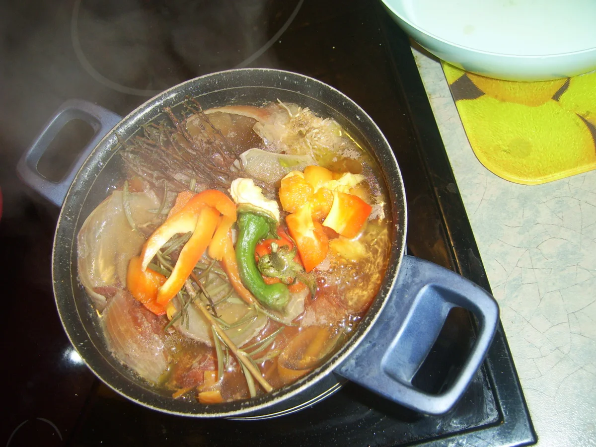 Rezept: Schwarzbiergulasch Halb & Halb Bild Nr. 16196 Schwarzbiergulasch Halb & Halb - Rezept - Bild Nr. 16196