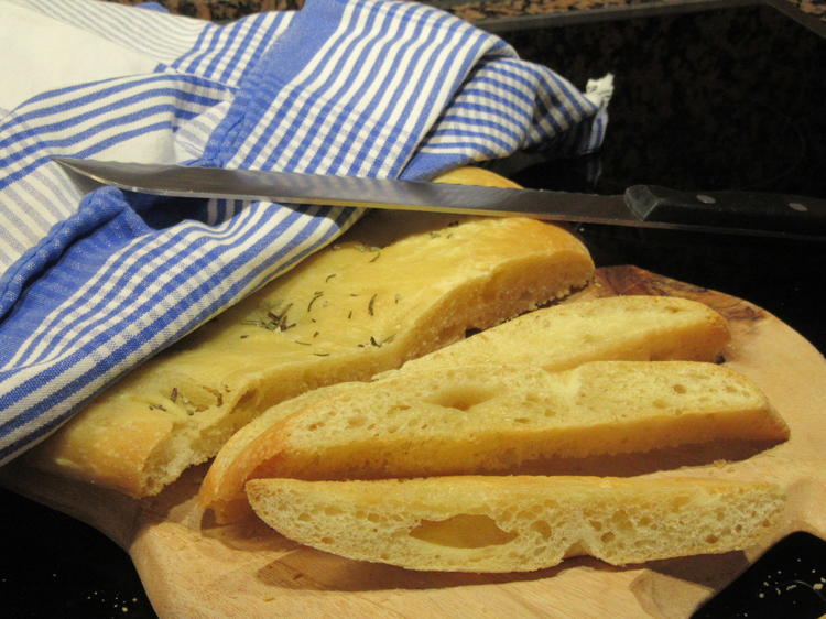 Pikantes Backen: Schnelles ligurisches Brot - einfach - von lunapiena