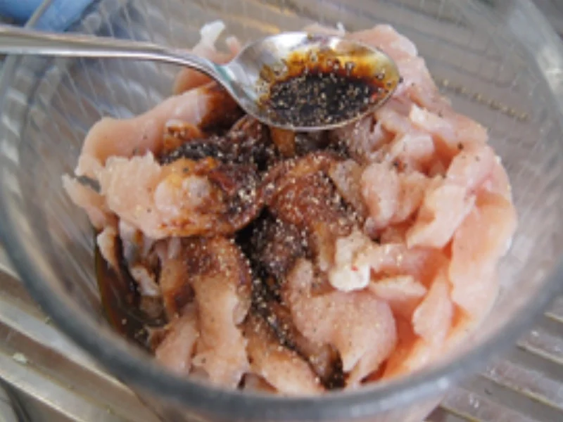 Hähnchenbrustfiletcurry mit Brokkoli und Basmatireis - Rezept - Bild Nr. 16203