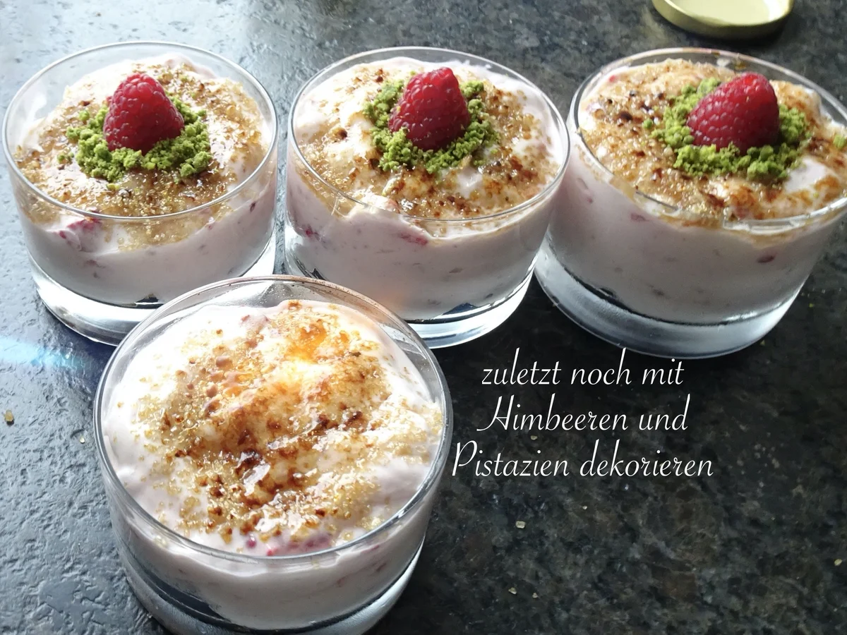 Rezept: geeeistes Crunchy Himbeer Dessert Bild Nr. 16202 geeeistes Crunchy Himbeer Dessert - Rezept - Bild Nr. 16202