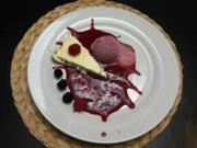 Cheesecake mit Himbeerkulis und Beeren-Eis - Rezept - Bild Nr. 16202