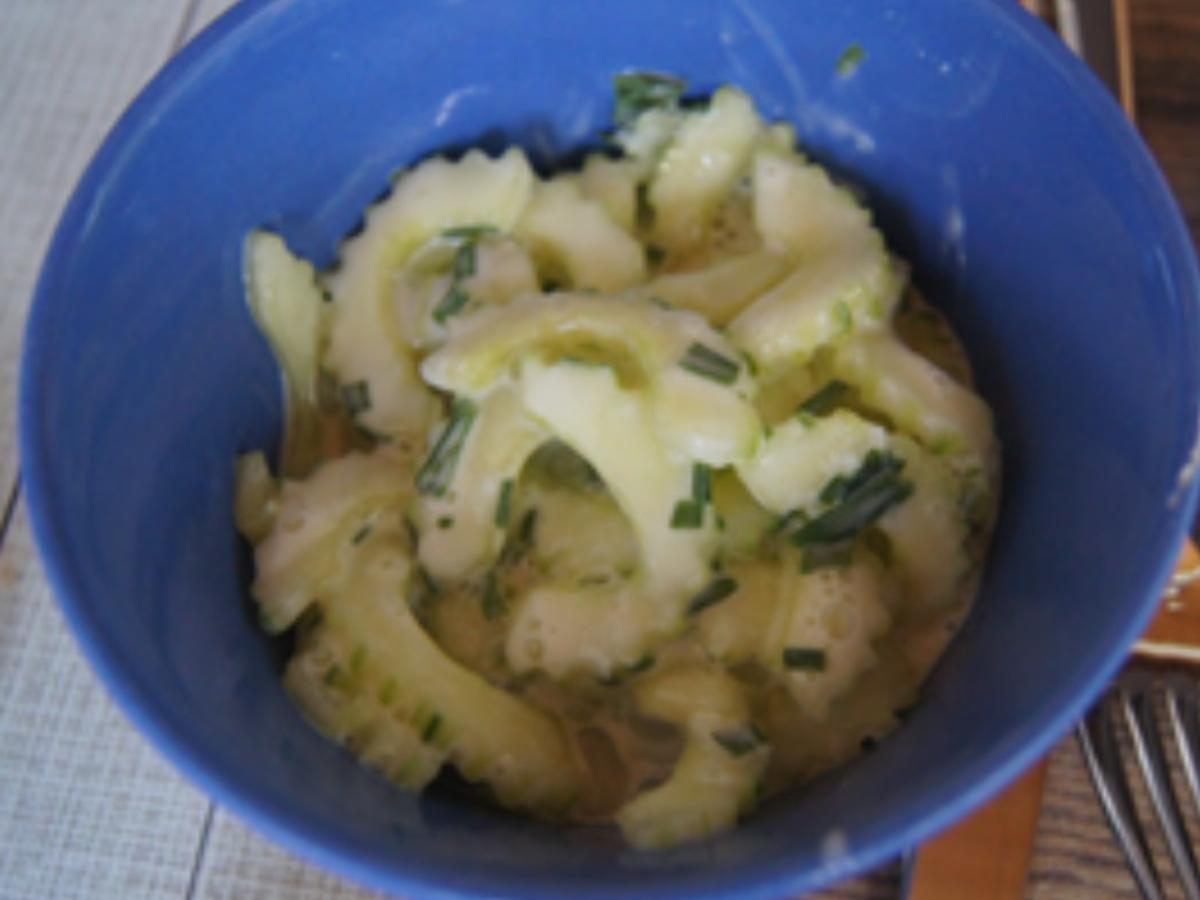 Überbackenes Seelachsfilet mit Gurkensalat und Kartoffelstampf - Rezept - Bild Nr. 16210