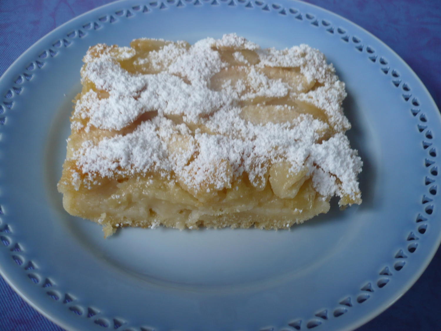 Apfelkuchen vom Blech - Rezept mit Bild - kochbar.de