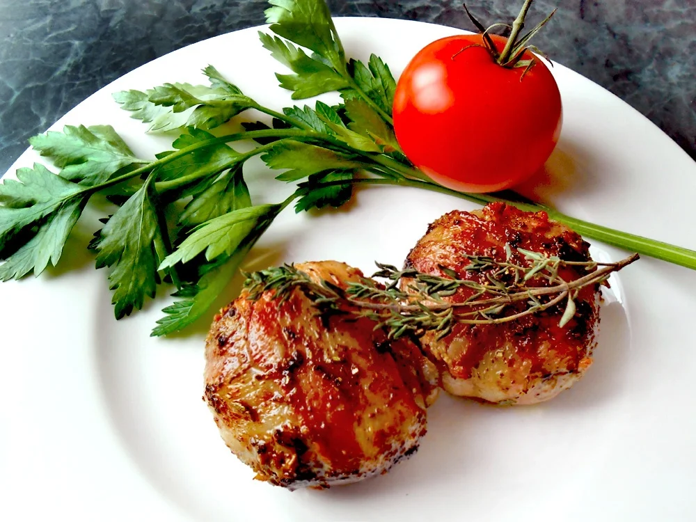 Rezept: Toscanische Frikadellen im Speckmantel Bild Nr. 16202 Toscanische Frikadellen im Speckmantel - Rezept - Bild Nr. 16202