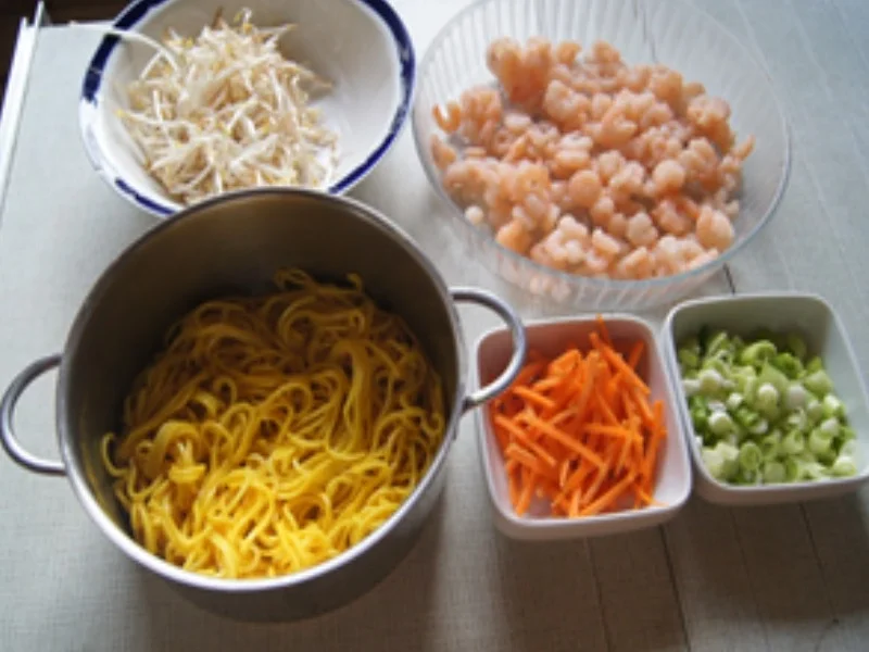 Mie-Nudeln mit Garnelen - Rezept - Bild Nr. 9
