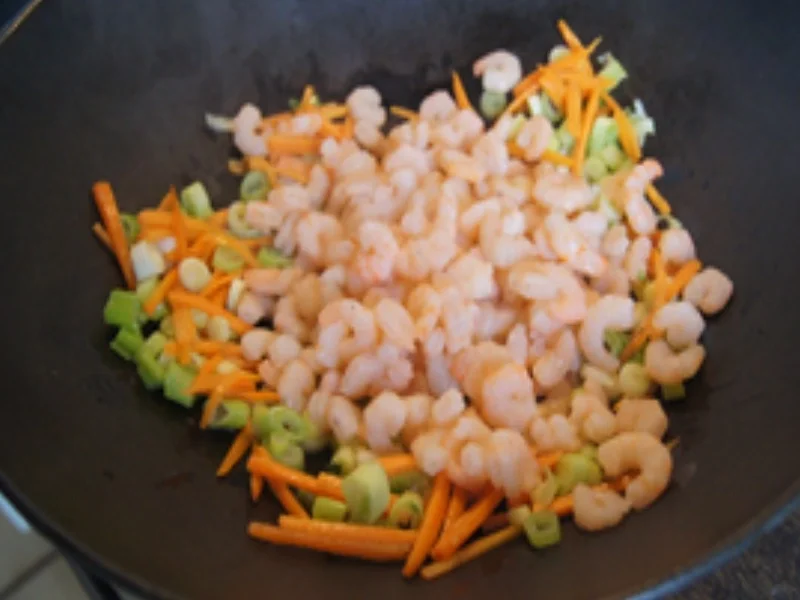 Mie-Nudeln mit Garnelen - Rezept - Bild Nr. 14