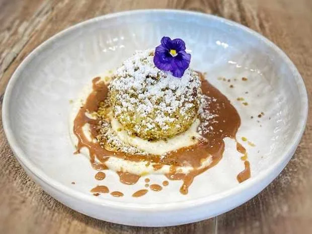 Rezept: Feigenknödel mit Sesamsauce (Amira Pocher) Bild Nr. 2 Feigenknödel mit Sesamsauce (Amira Pocher) - Rezept - Bild Nr. 2